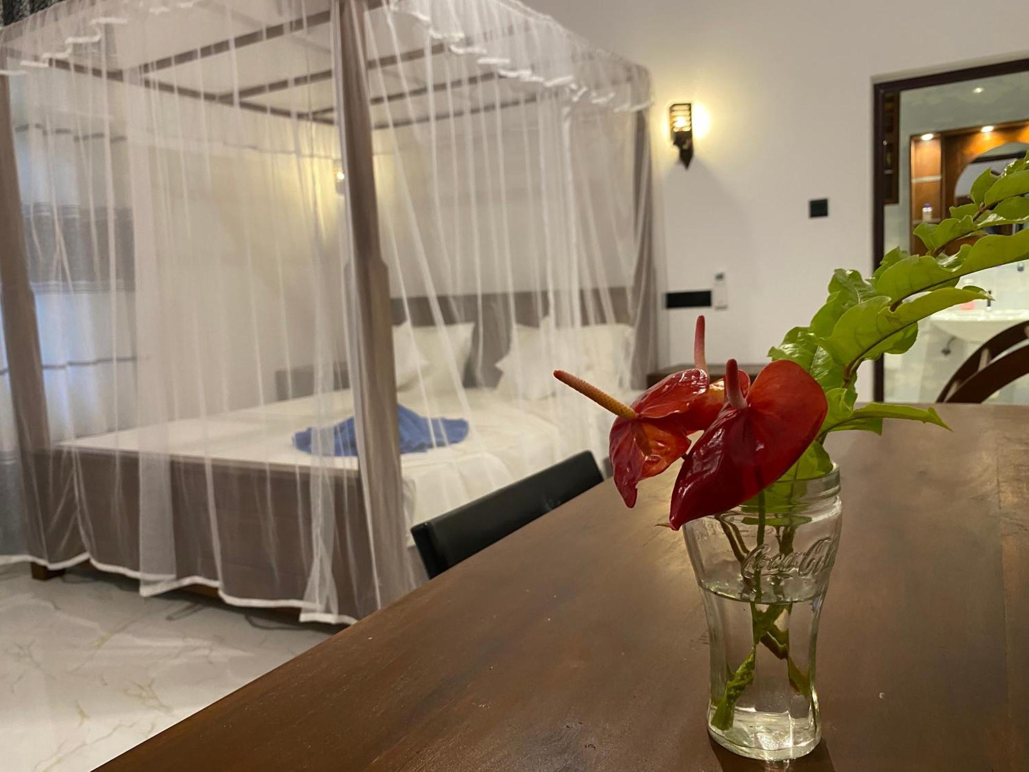 See Turtle Villa Tangalle Luaran gambar