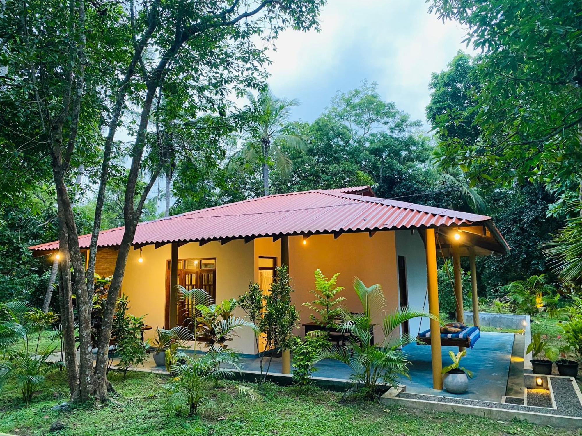 See Turtle Villa Tangalle Luaran gambar