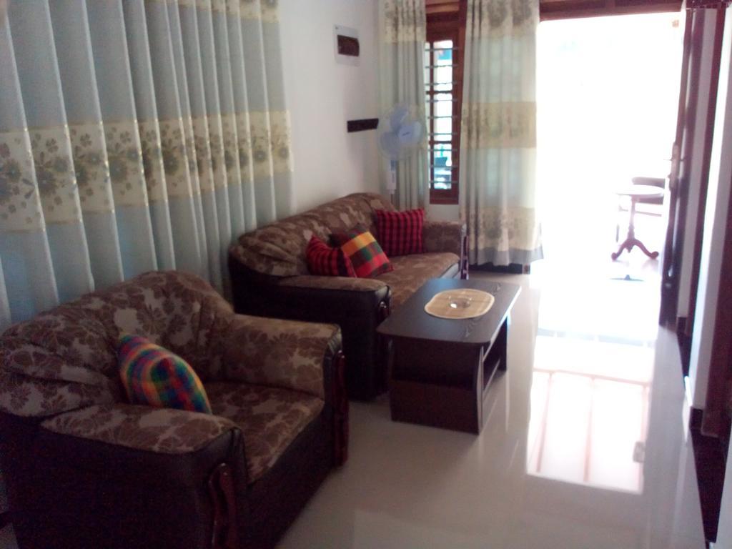 See Turtle Villa Tangalle Luaran gambar